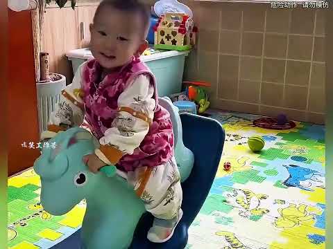 幼崽：本座来也！下一秒就被现实“打脸”的倒霉时刻 thumbnail