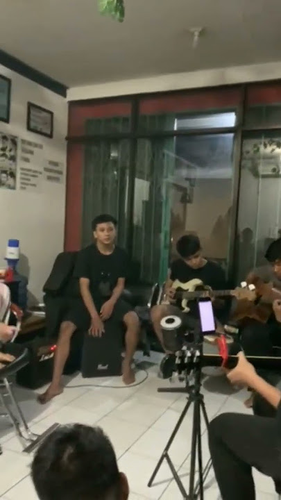 Aftershine - Aku Ikhlas Cover Cokustik.