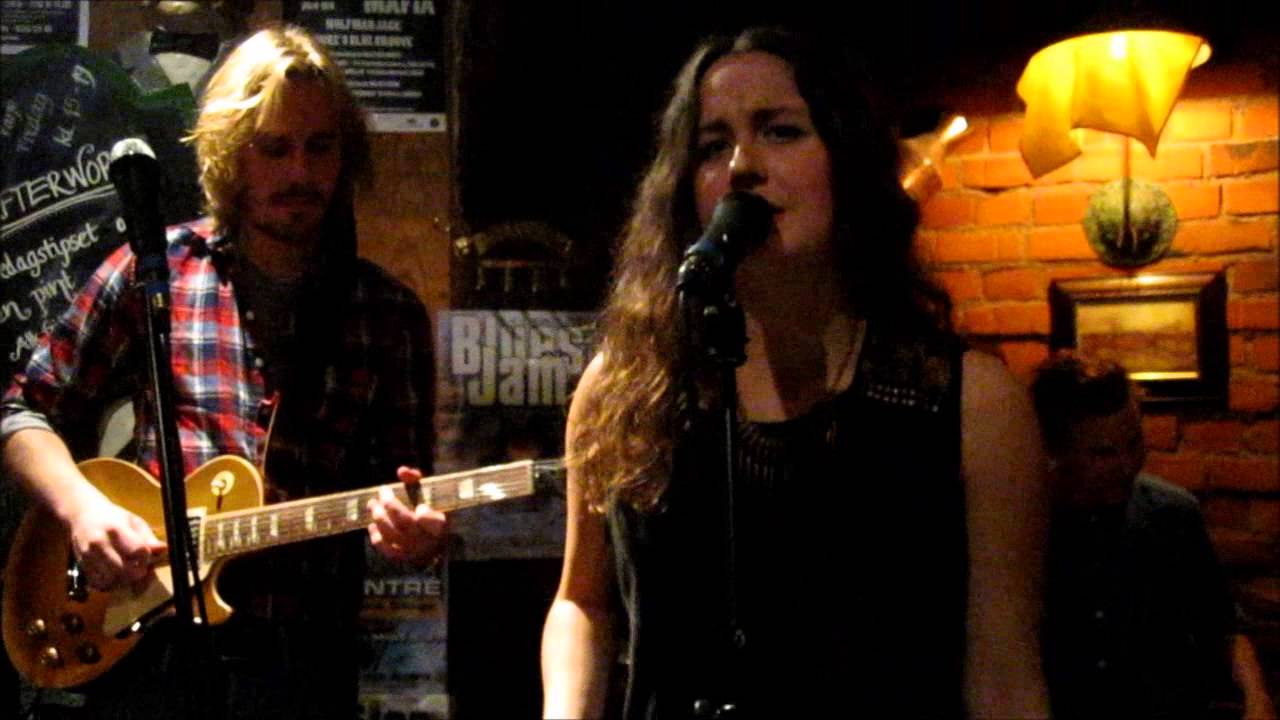 Watch Hedemora Blues Jam - Ida Bang and The Blue Tears on YouTube Watch Hedemora Blues Jam - Ida Bang and The Blue Tears on YouTube