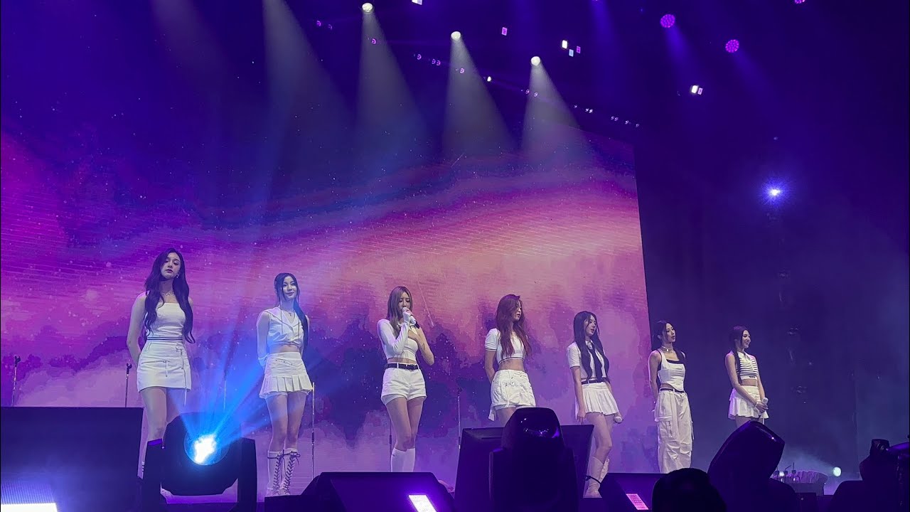 BABYMONSTER - DREAM/Stuck In The Middle Live in Jakarta