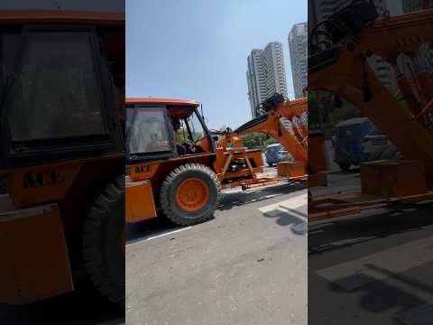 Crane, maybe full sound full system  lga diyaa 😂 kaka bhai ke gne full volume me 😂 #modificition￼￼