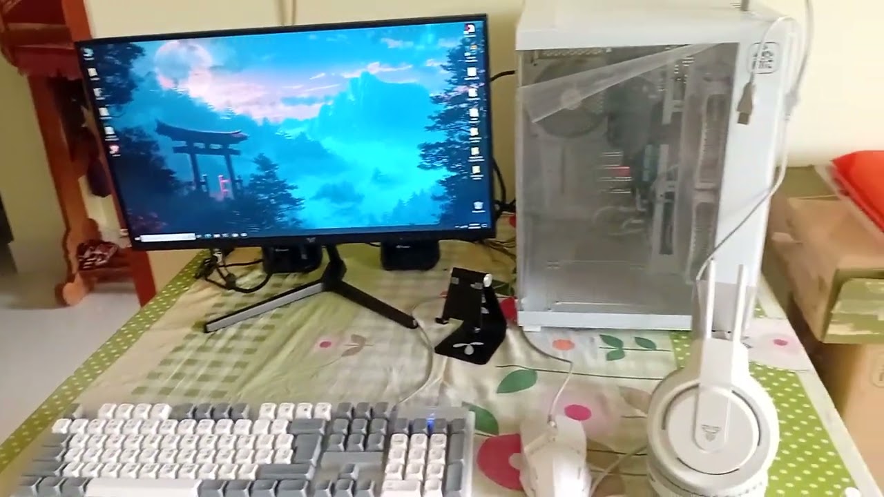 Desktop Computer 8GB Intel Core i5 SSD 256GB