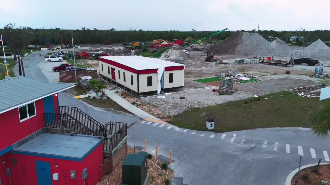 Fort Myers Beach sets deadline for removal of temporary homes and businesses