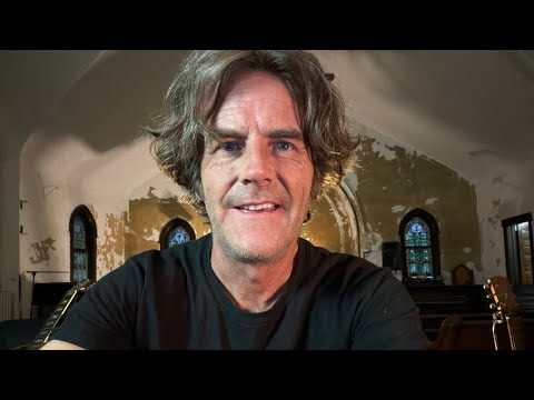 Monday night! up close and acoustic w Young! - https://www.youtube.com/redirect?event=video_description&redir_token=QUFFLUhqblEyd2hsQTlSSVhCSGJWSjBIYmxMTF9PTzZUQXxBQ3Jtc0ttMmdvN3pBVDl6UmN0NUF1LVJHSW9IanZ3b0Z