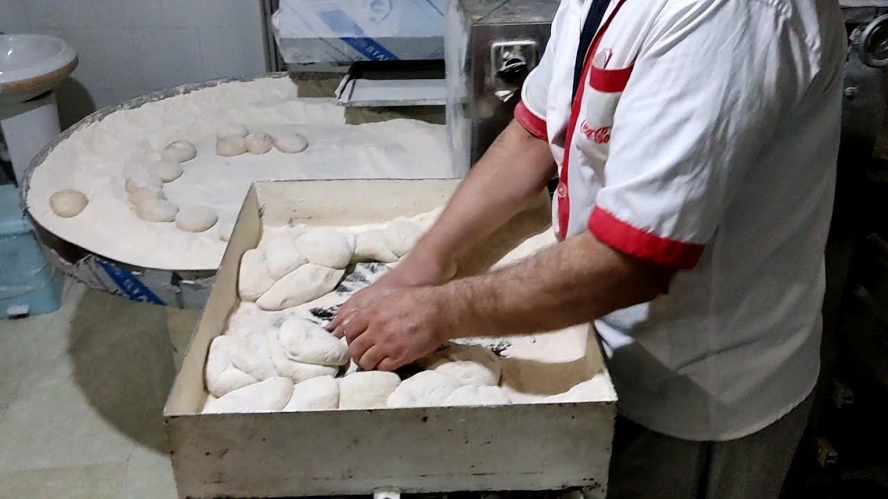 Cooking the most delicious Tufton bread in Shahrekord iran,tufton bread