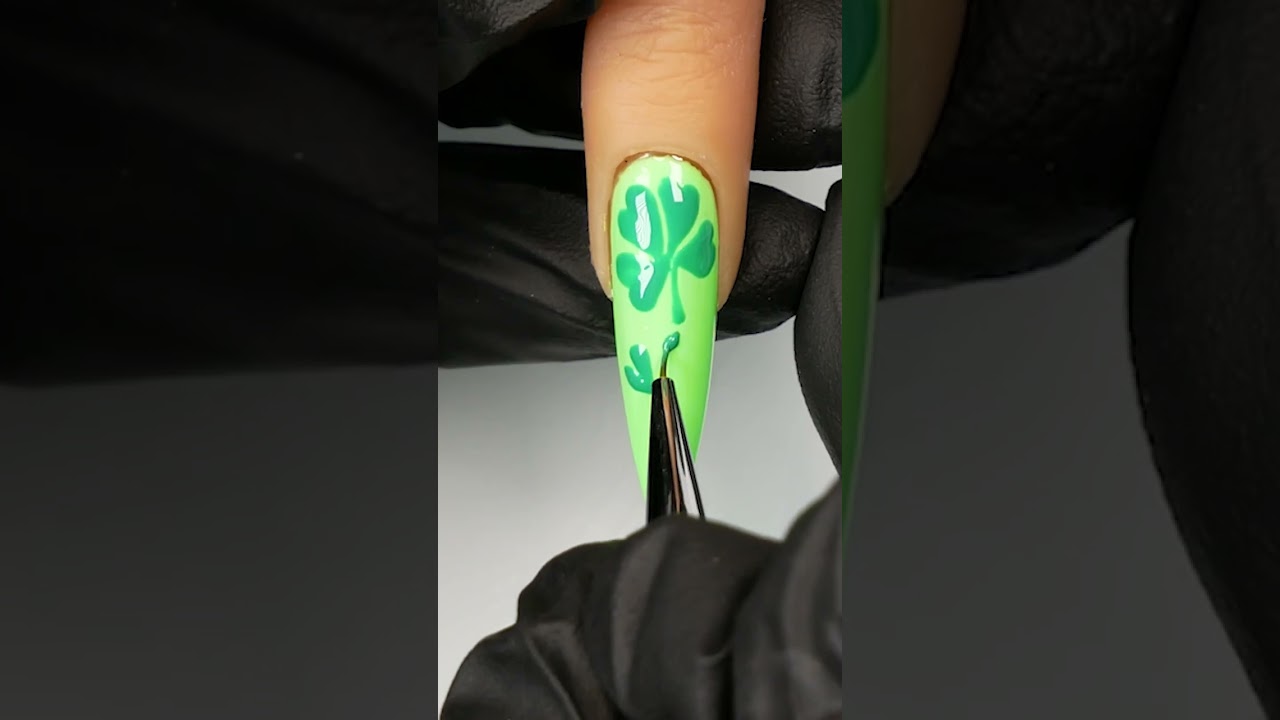 Lucky Clover Nail Tutorial 