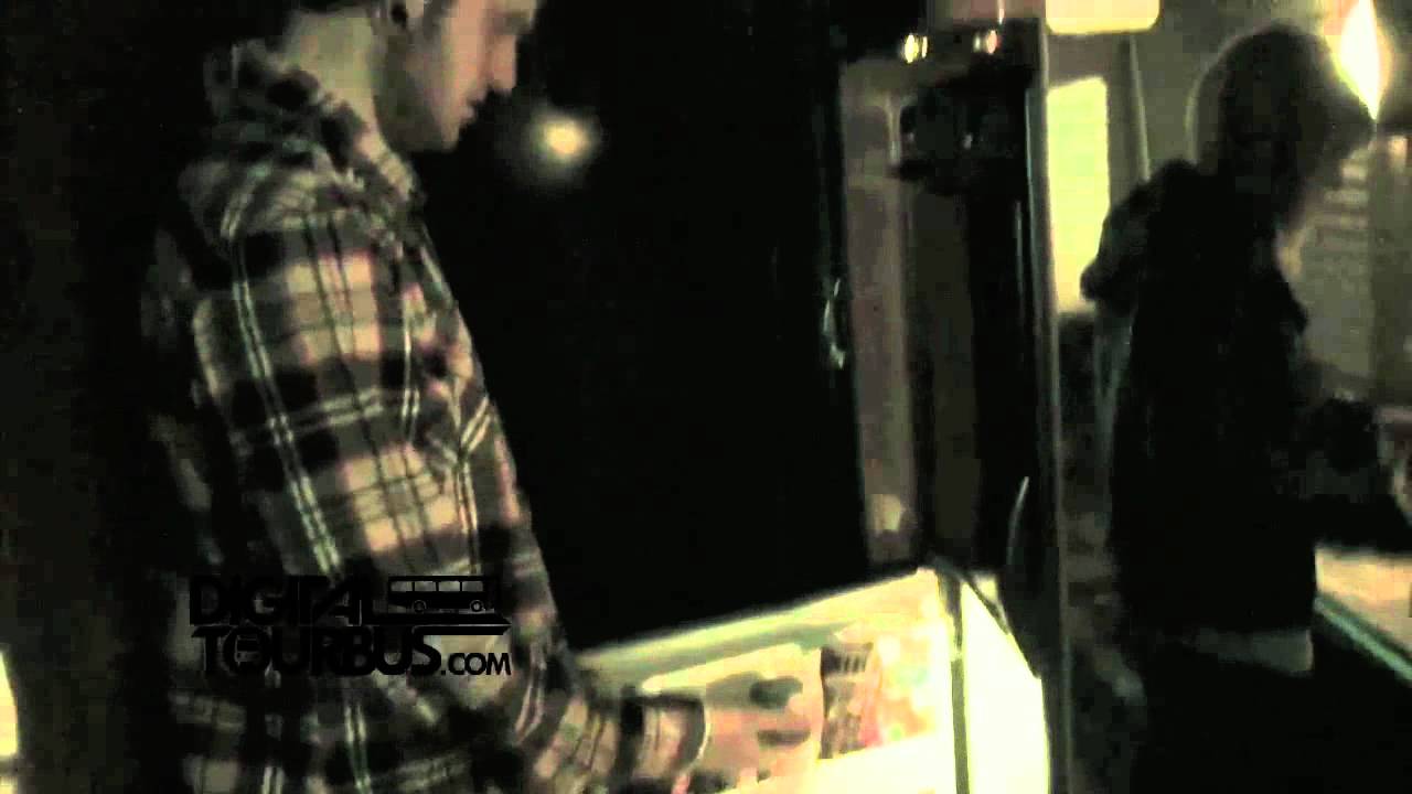 A Day To Remember - BUS INVADERS Ep. 9