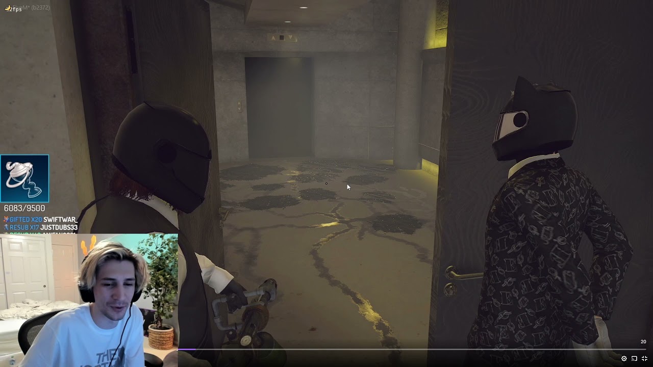 X Reacts to Siz Using Flamethrower on SWAT - xQcOW | RP GTA 5 NoPixel