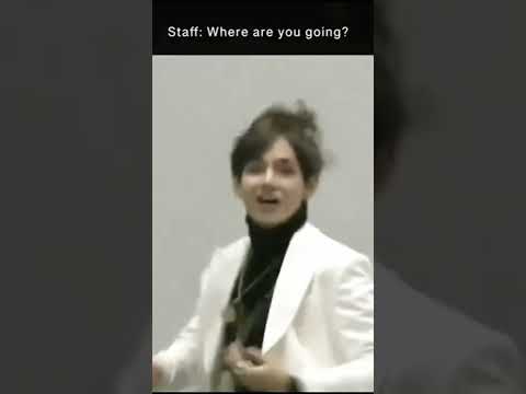 Taehyung Running To Use Bathroom 