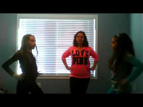 Cousins dancing to love like woa!!!!
