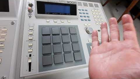 Akai MPC 60 vs 3000 - just talking