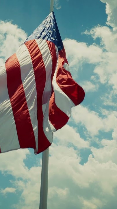 🇺🇸 One nation. Under God. Forever proud. - YouTube