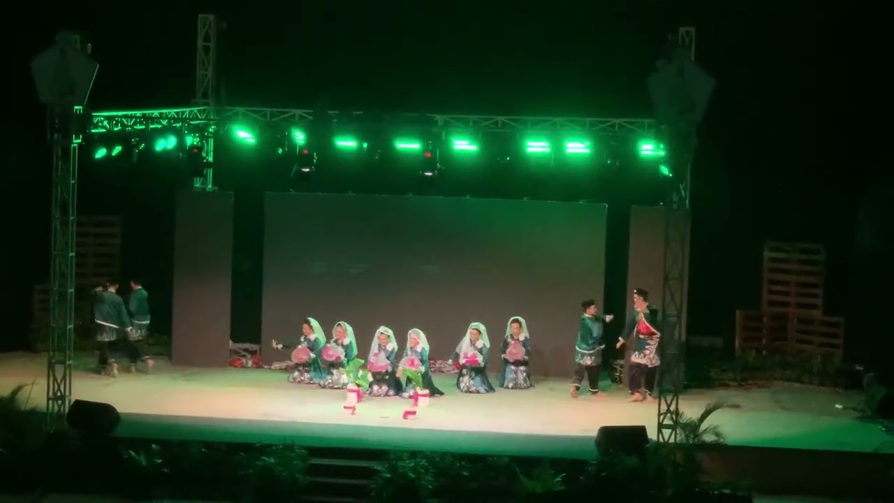 Tari Ba Ataran Pada Acara Festival Tari Serumpun Melayu Pesisir 2025.