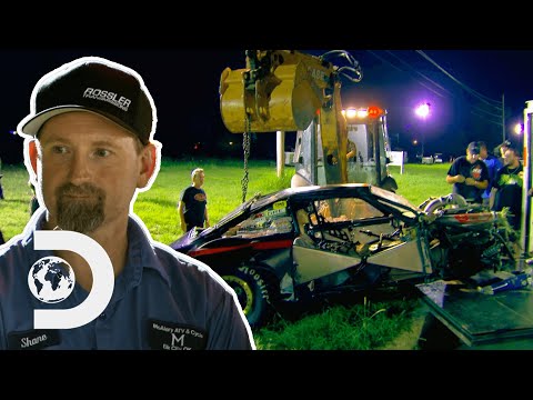 Monster Crash Destroys