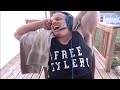 flexing tyler1