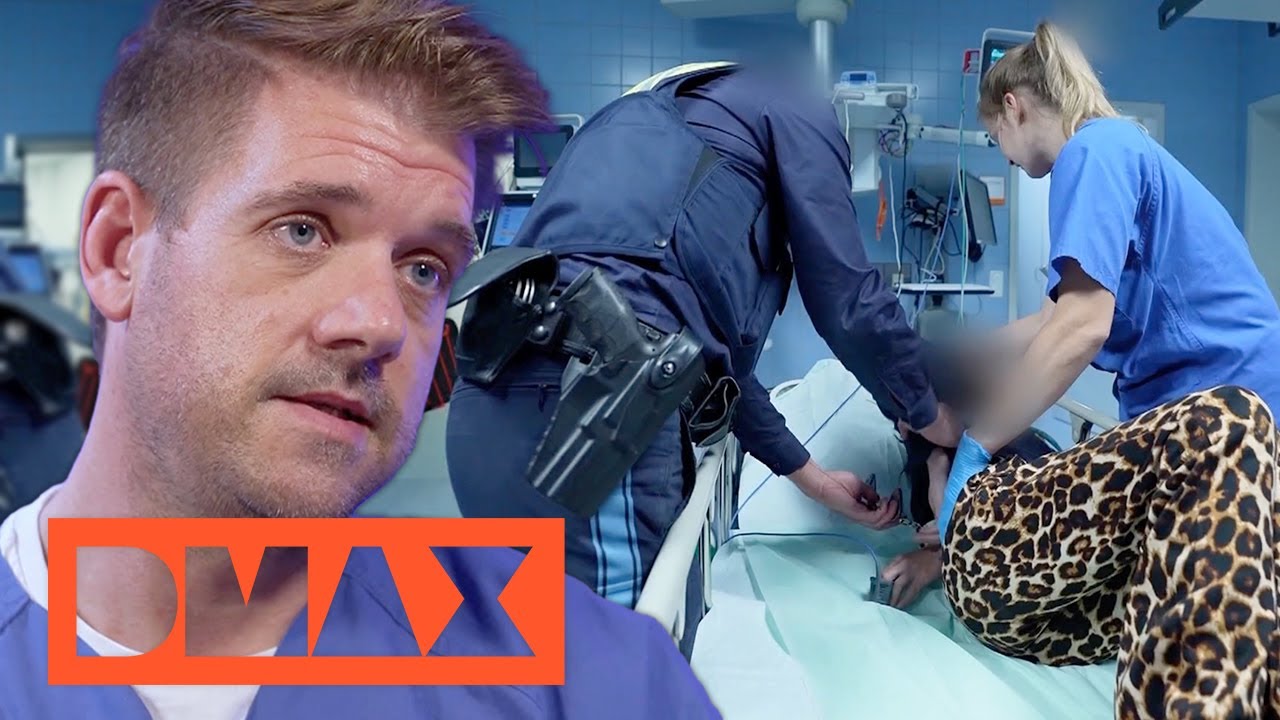 Mit Blaulicht in die Klinik: Sanitäter attackiert! 😱 | Notaufnahme: Samstagnacht | DMAX Deutschland