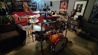 My new Pearl Masters Maple/Gum kit! #drums #pearldrums #paistecymbals