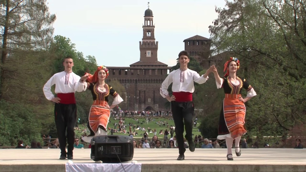 6 Луди млади – „Северняшки танц“