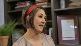 Lindsey Coulter Estetter, 2014 TXST MLS alum, named 2022 Young Alumni Rising Star.