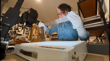 SELF-PORTRAITS WITH MY ROLLEIFLEX T ❤︎ Darkroom printing ❤︎ Contact sheets ❤︎ ILFORD HP5 PLUS film