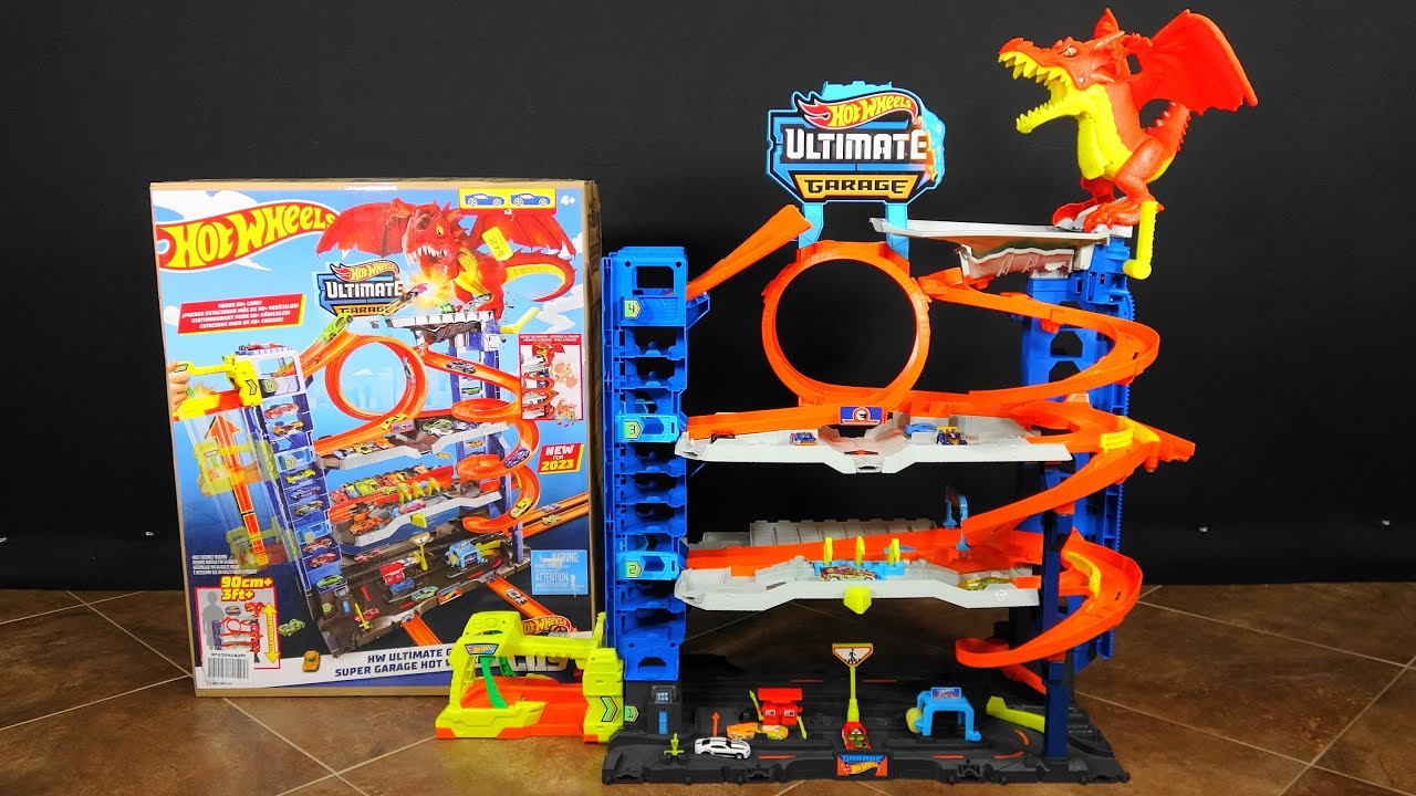 Hot Wheels Super Ultimate Garage - baby & kid stuff - by owner