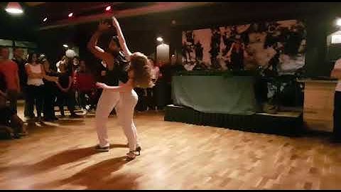 DA Dance Studio, delft zouk night Rogiani & Louise demo 2017