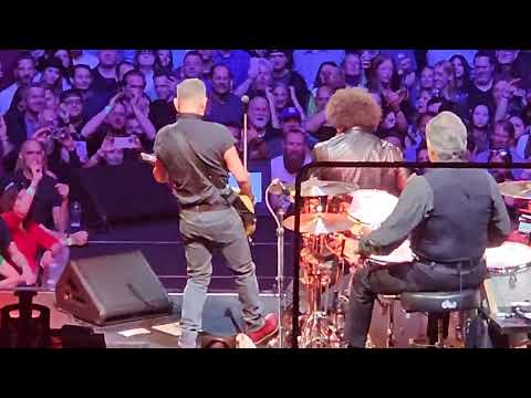 Bruce Springsteen - Prove it all Night - Madison Square Garden N-Y 01 /04/2023
