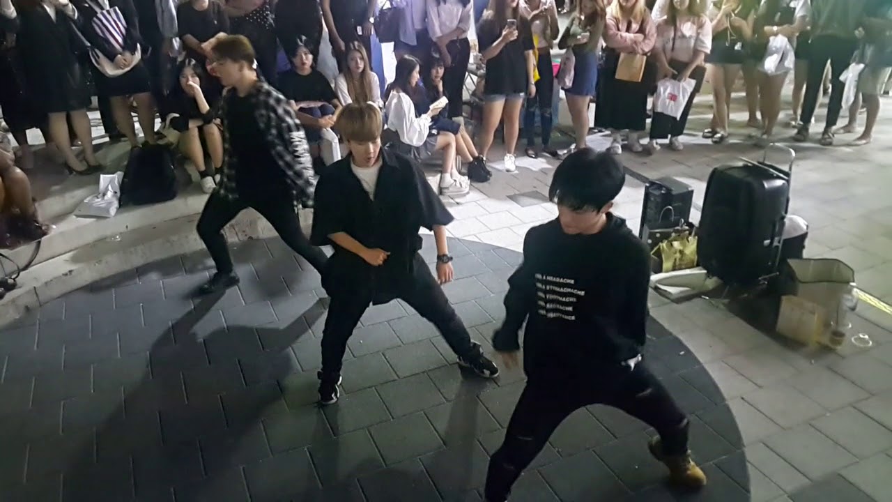 [DOB 디오비 김효진 이태영 김태유] EXO ☆KOKOBOP☆ 커버안무 홍대버스킹 20170831목 [Hongdae Kpop Street Dance]