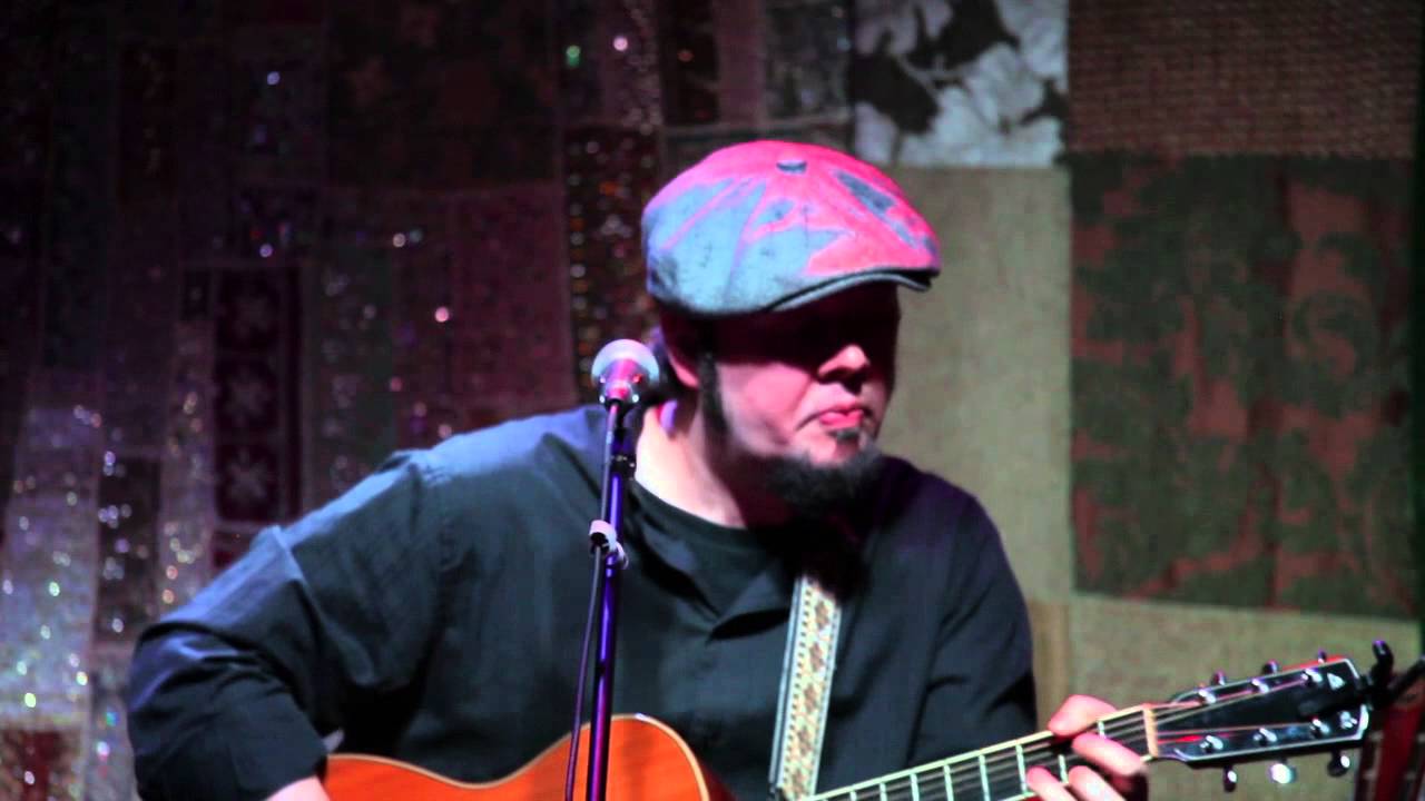 Brandon Reeves Live at The Martyn House In Towne Feb. 28,2015 - YouTube