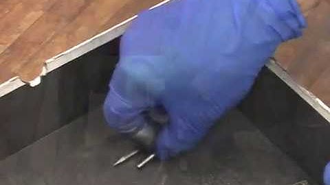 SEM: Carbon Coating Using Rods