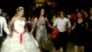 Grup Ewri̇mşikri̇yacoşturuyor