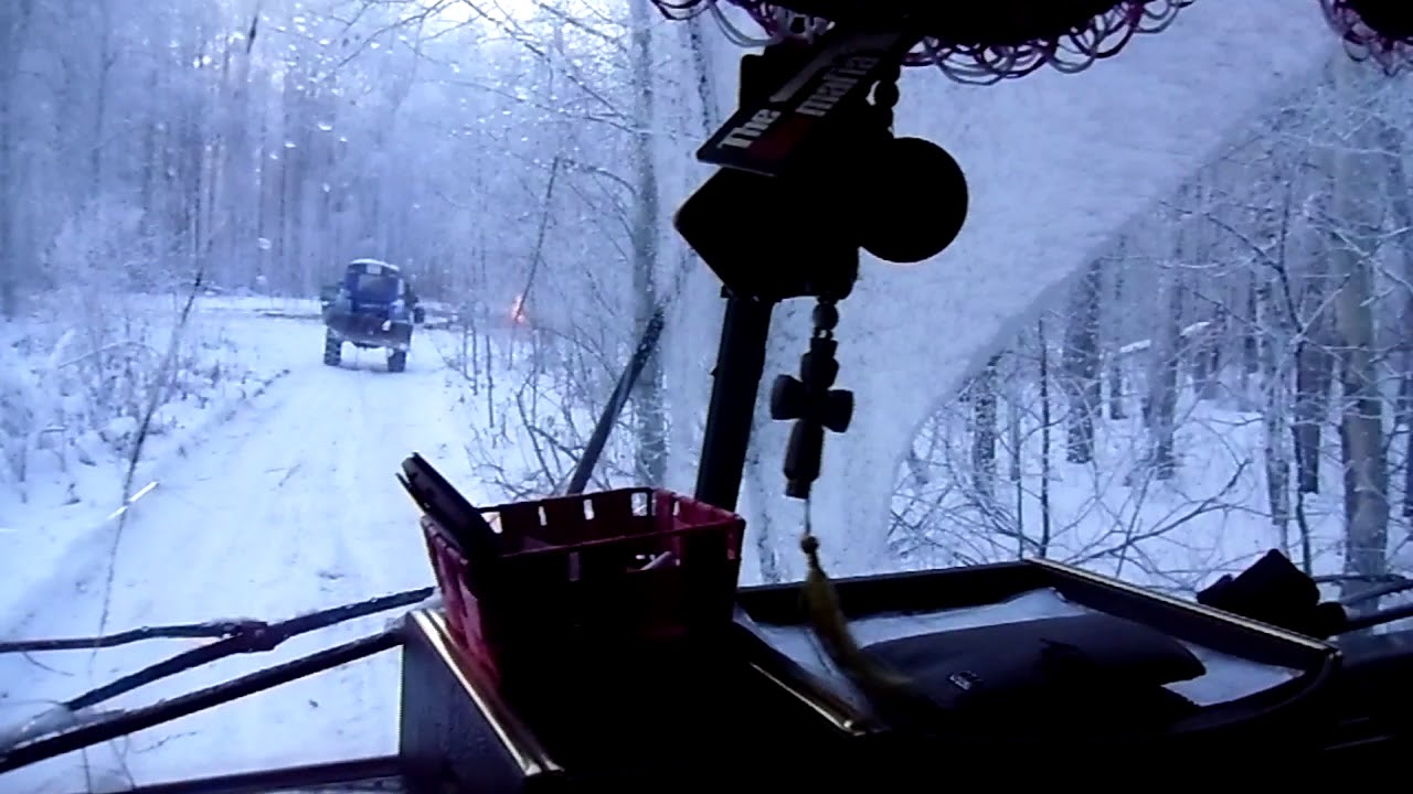 Камаз в лесу
