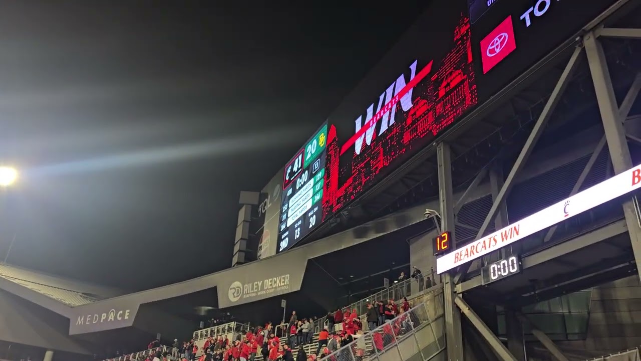 Cincy vs Baylor final seconds 10/25/25