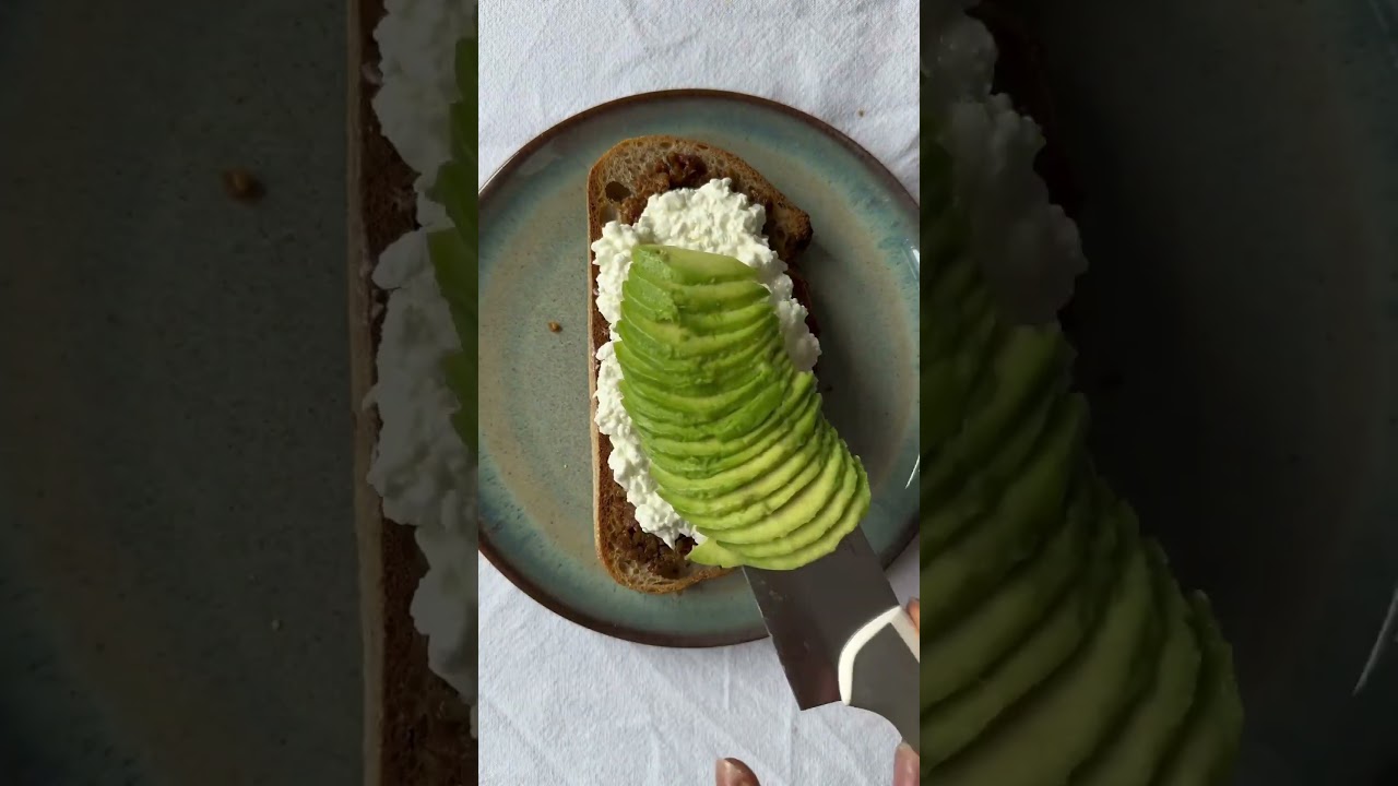 Avocado Toast🥑HealthyBby.com🫶🏽Via: @nyalakrullaars 