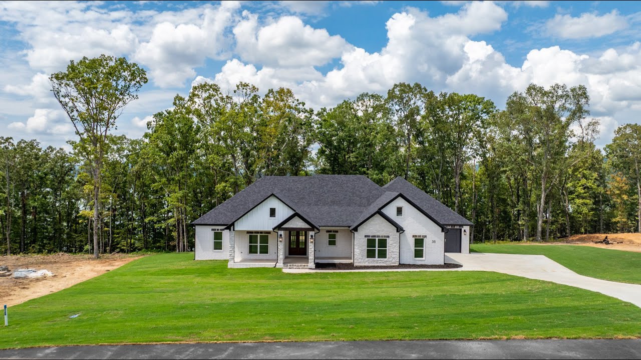 35 Elrod Drive - Greers Ferry