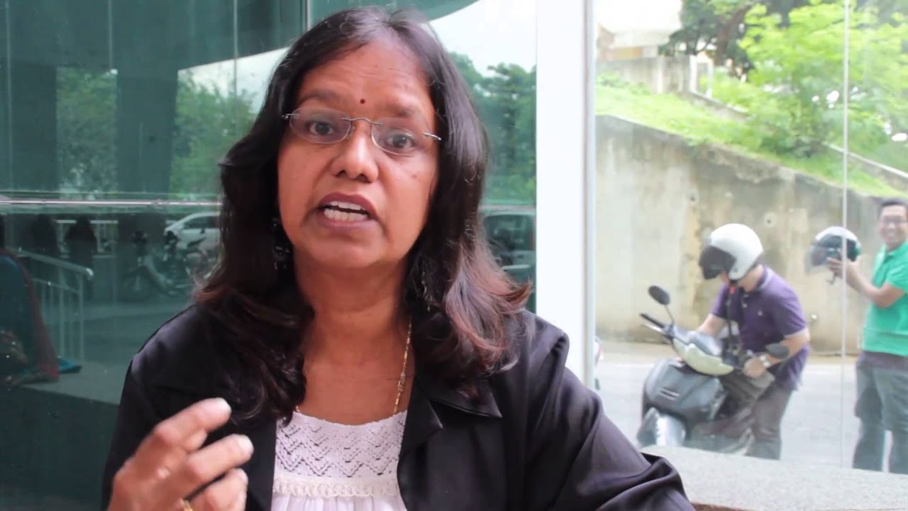 Basic Social Media Training for Housewives