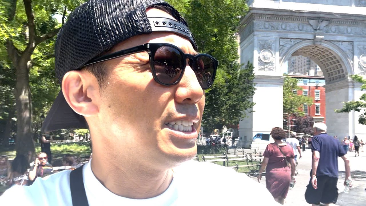 今回はニューヨークからだよ！自撮りだから、音声とか手振れはメンゴ！