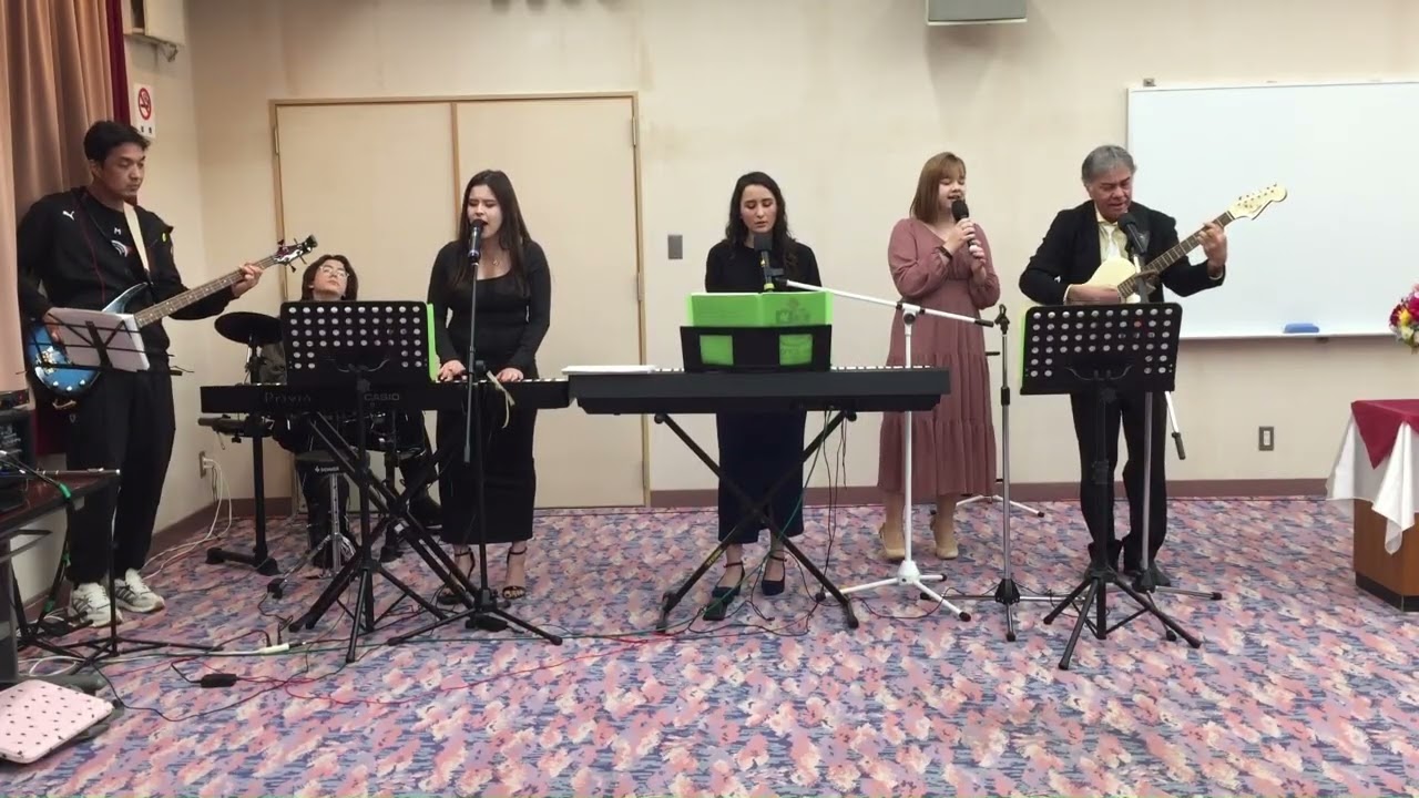 A. D. Belém JP Toyama - Grupo de Louvor - O Que Tua Glória Fez Comigo