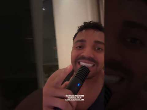 cantando no Karaoke novo