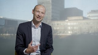 Resilient flood-risk management