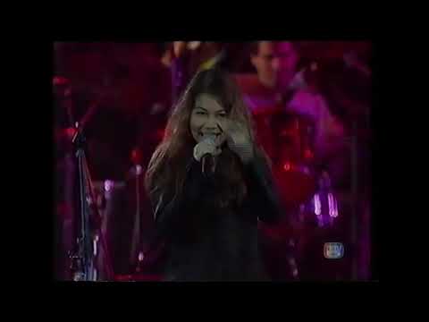 แล้ว​เธอ (live @HotWave Marathon 1995)