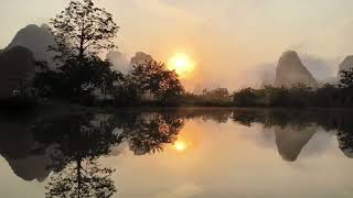 Mingshi lake sunrise 4k. Calm. Birds. Рассвет над озером Мингши. Утренняя свежесть.