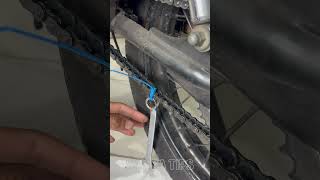 The ancient way to lock your motorcycle #Motorcycle #PracticalTip #AmazingTrick