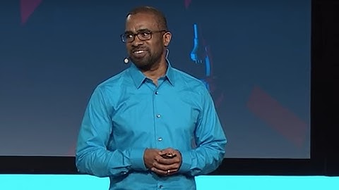 How we act when we are seen | Damon Brown