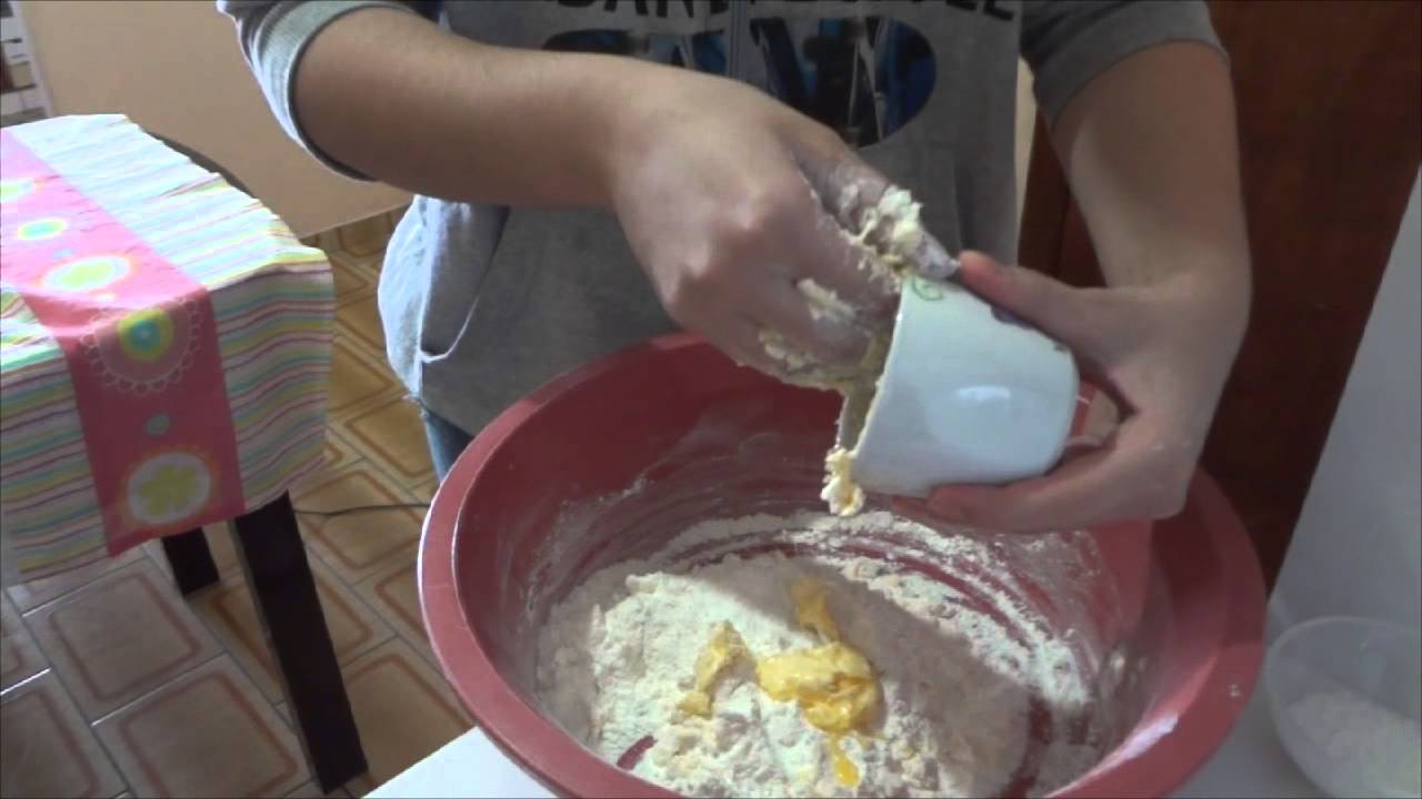 RECEITA: BISCOITO DE MAIZENA (RÁPIDO E FÁCIL)
