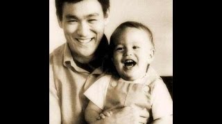 Неизвестные фотографии Брюса Ли из семейного архива. #brucelee