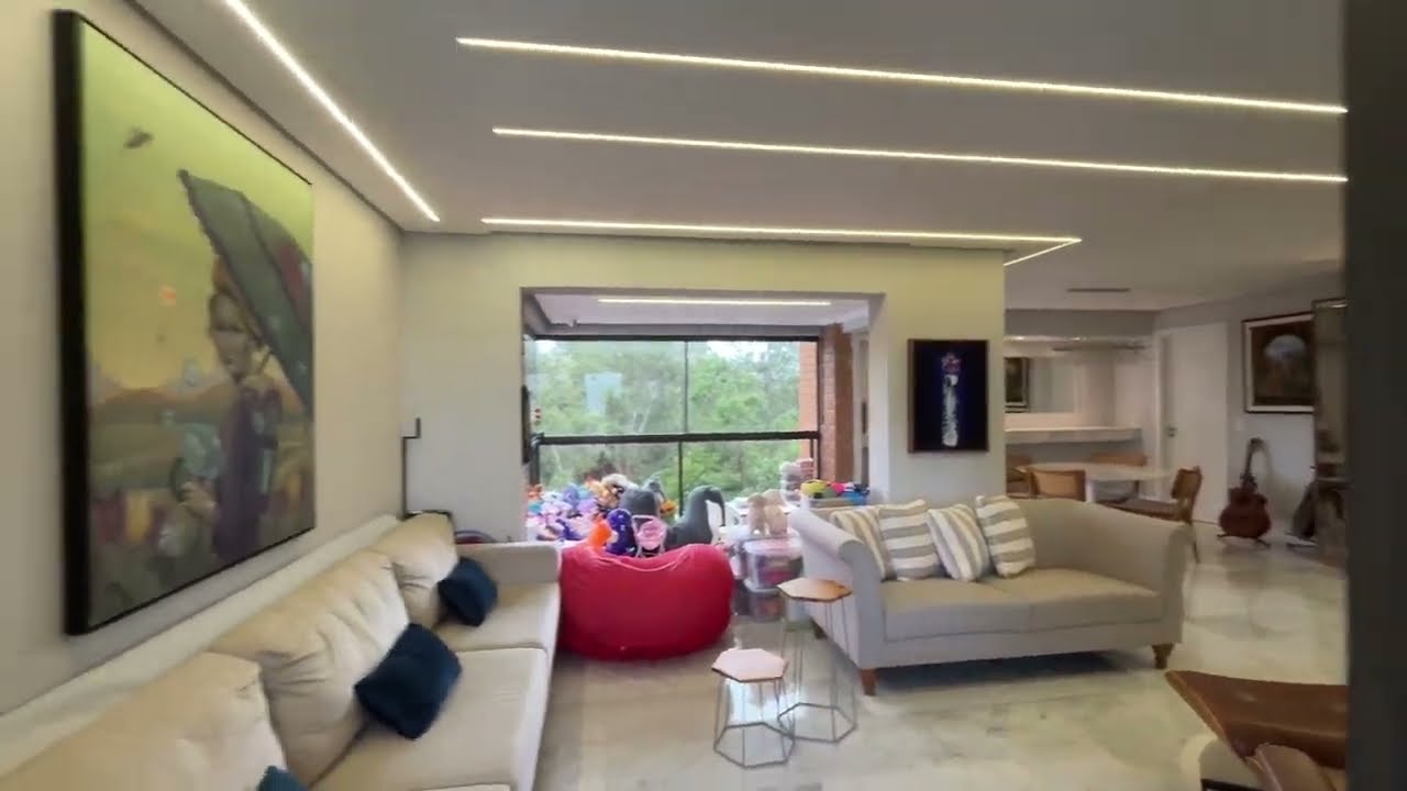 Apartamento à venda na Vila Andrade com 198 m², 4 dormitórios sendo 4 suítes e 3 vagas