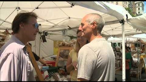 Gary Null says NO to GMOs!!!