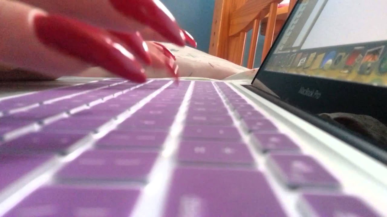 Long red nails typing on computer by kvmanon (video 5) - YouTube