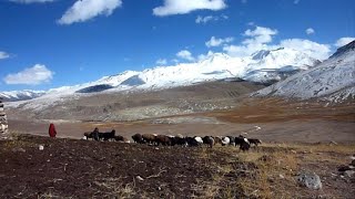 في أقاصي افغانستان شعب معزول لا يعرف الحروب ولا 